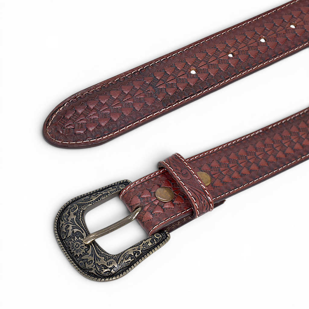 Vintage Western Leather Belt for Men in Veg-Tanned Buffalo Leather – Brown | Antique Engraved Buckle